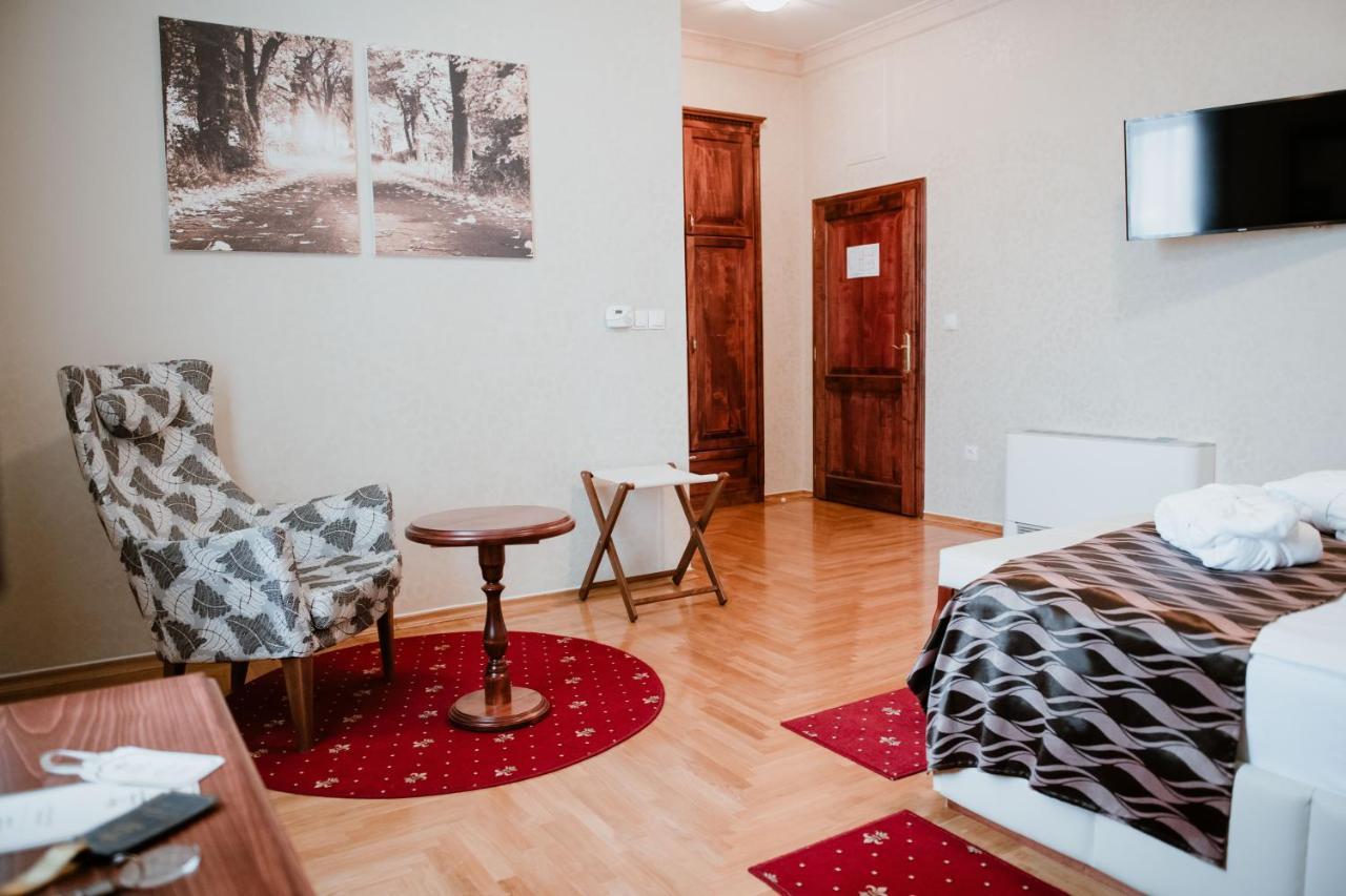 Hotel Kurija Jankovic Lukac Exteriér fotografie