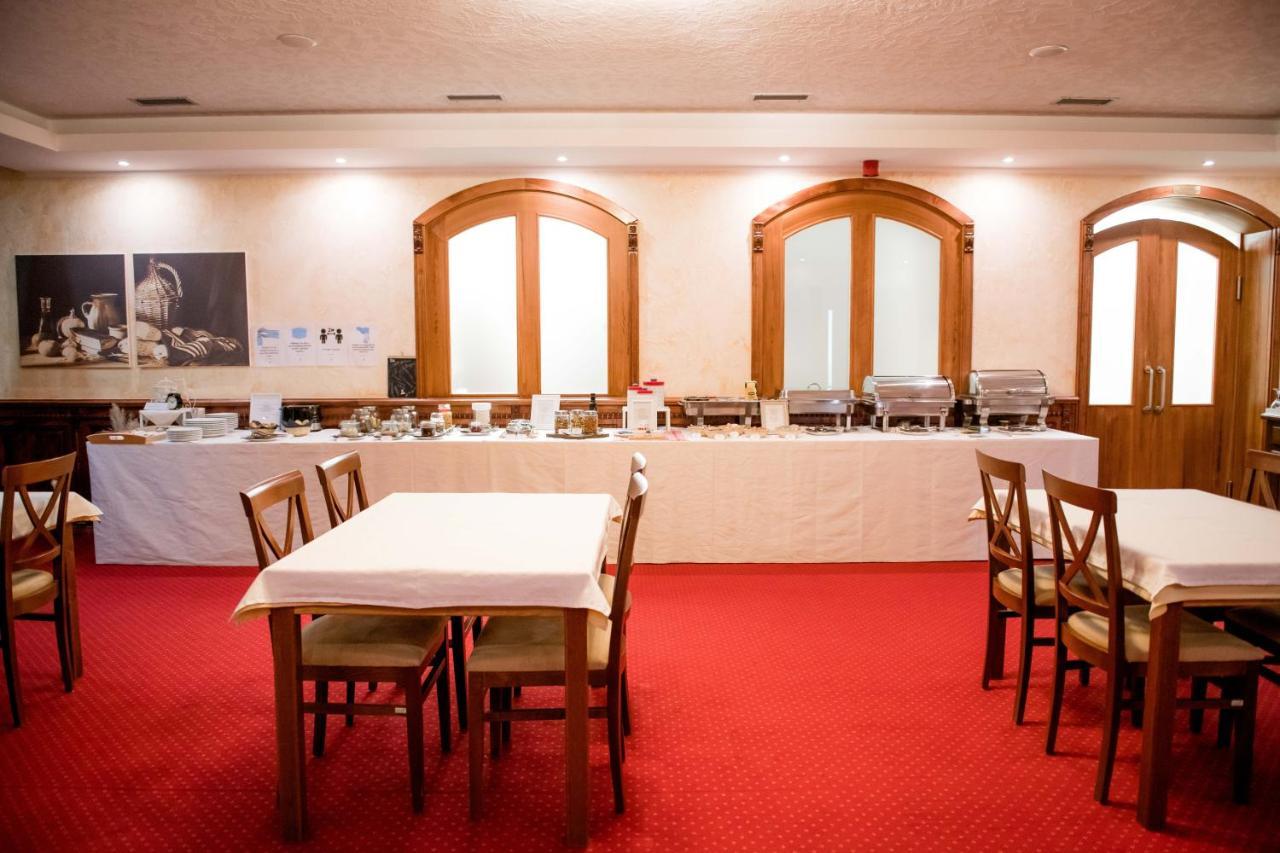 Hotel Kurija Jankovic Lukac Exteriér fotografie