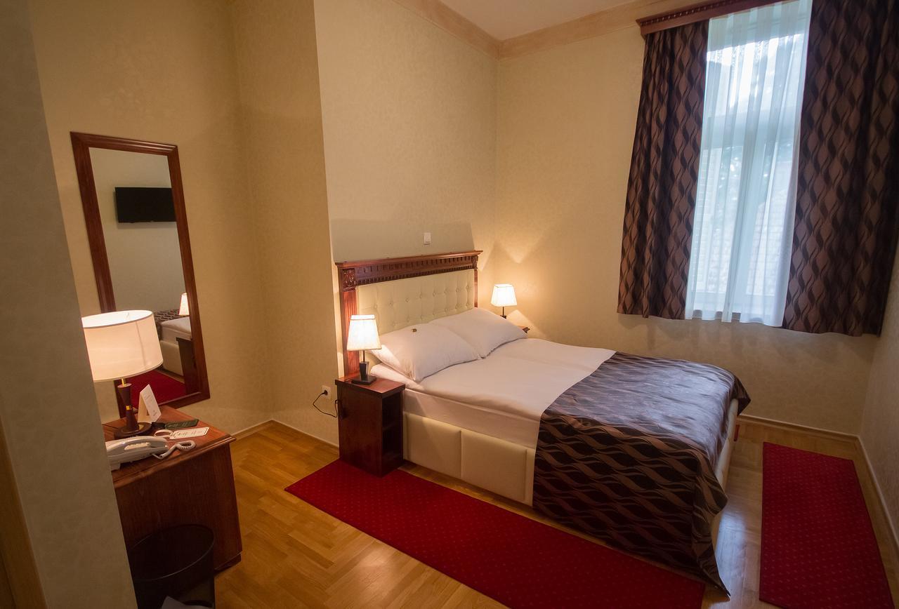 Hotel Kurija Jankovic Lukac Exteriér fotografie