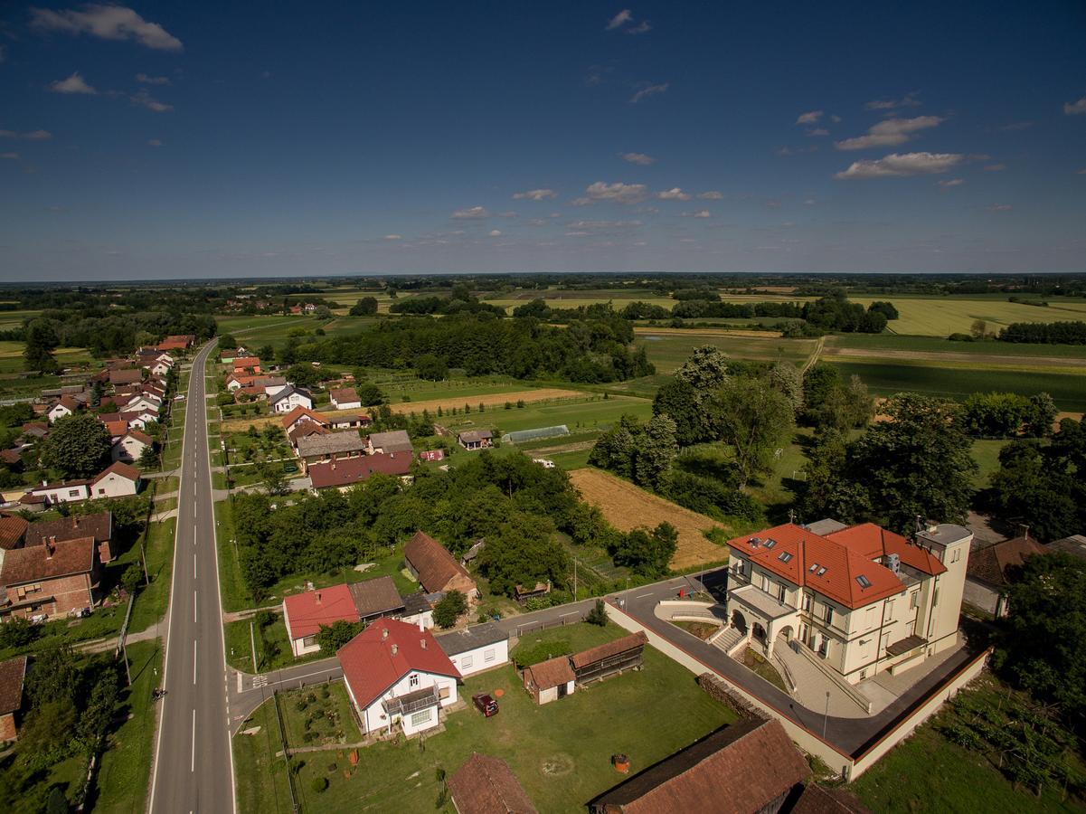 Hotel Kurija Jankovic Lukac Exteriér fotografie