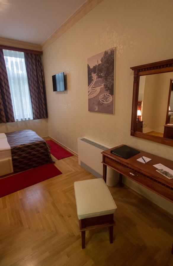 Hotel Kurija Jankovic Lukac Exteriér fotografie
